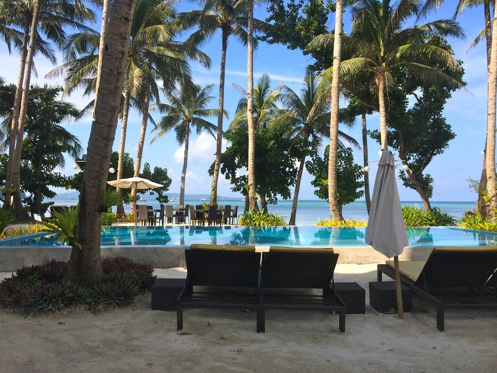 Rieseling Boracay Beach Resort Balabag  Exteriör bild