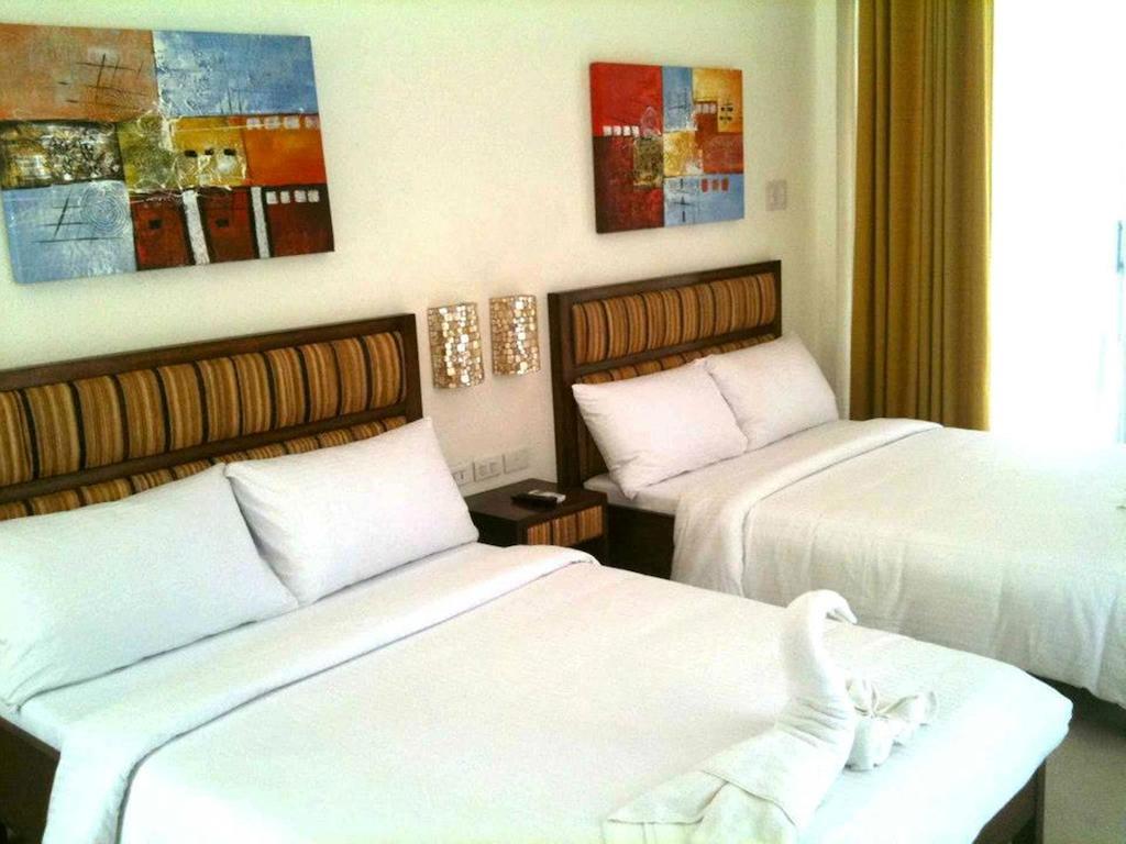 Rieseling Boracay Beach Resort Balabag  Exteriör bild